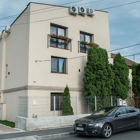Gorgeous Villa Клуж-Напока Екстер'єр фото
